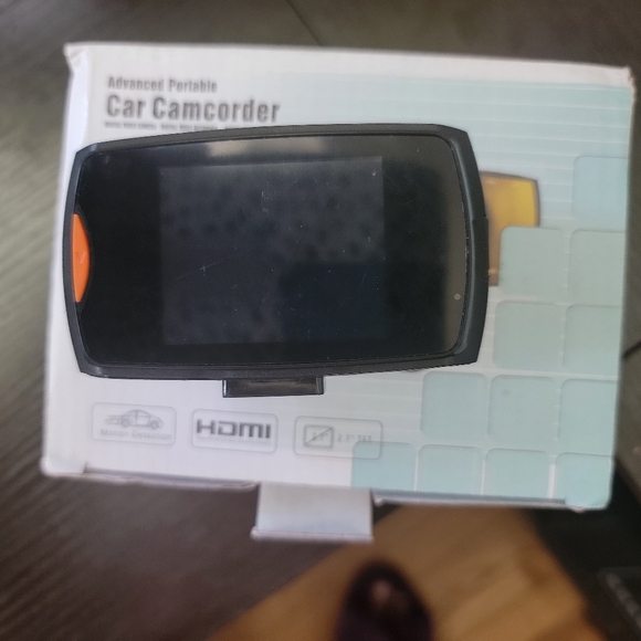 Single HD Dash Cam - Picture 3 of 5